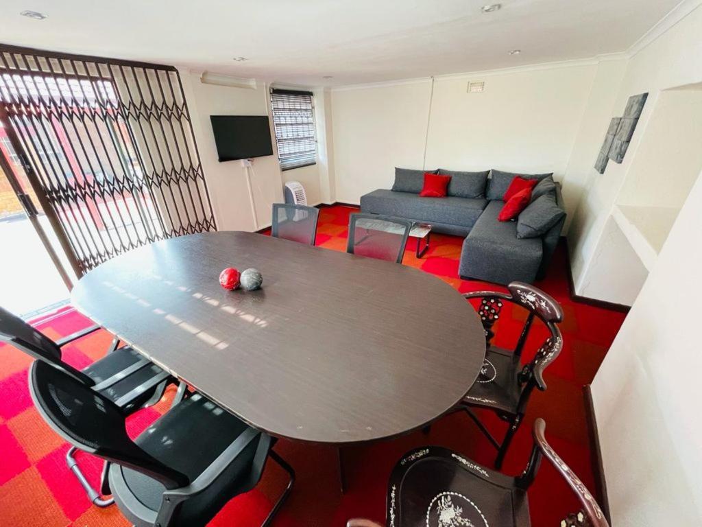 Ithonsi Guesthouse&Spa Kempton Park Extérieur photo
